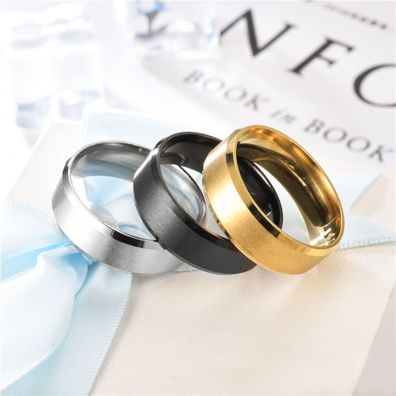 8MM Stainless Steel Ring for Men Gold Black Band Finger Ring Titanium Steel Fashion Jewelry Rings Wholesale Factory Price Promotion Gift