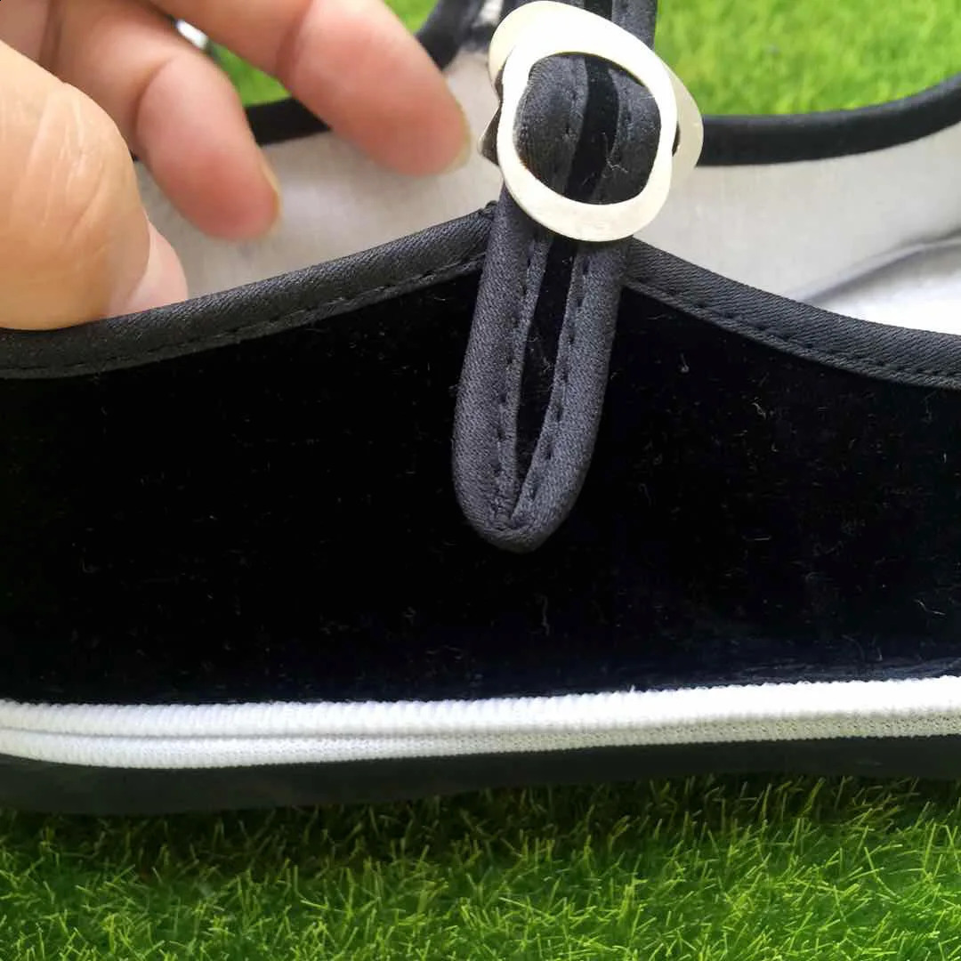 Chinese style clothing womens canvas shoes embroidered flower shoes womens flat shoes hibiscus square dance shoes ST350 240802