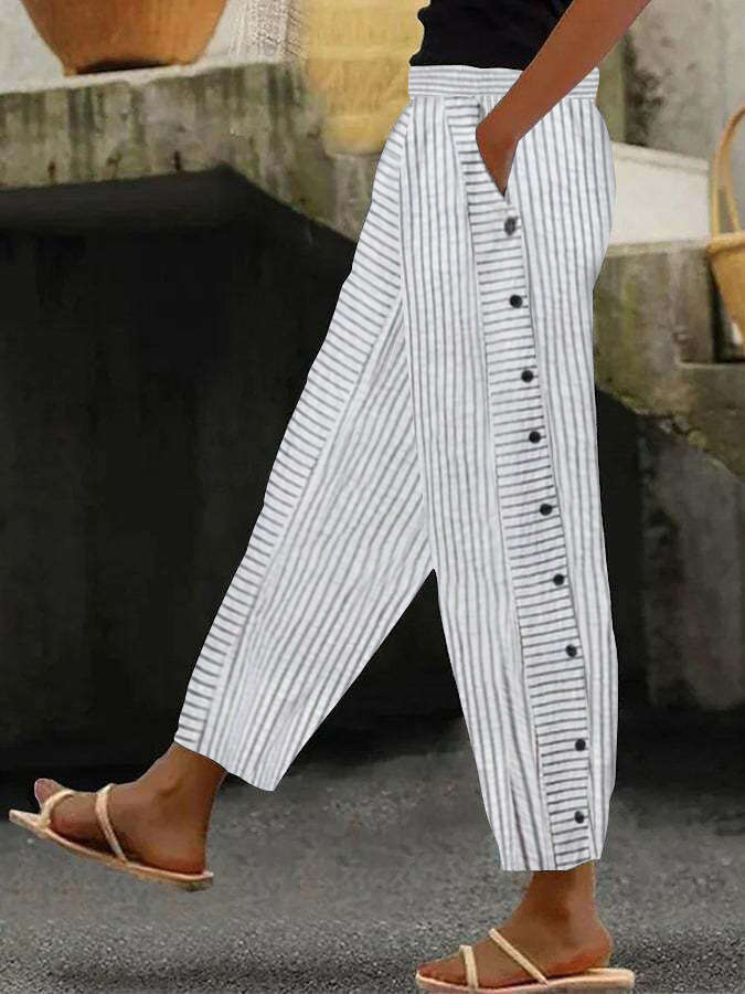 2024 New Womens Striped Casual Fashionable High Waisted Cropped Pants Small Leg Pants with Slight Elasticity Bound Feet Gold Velvet Pants Half Pants f