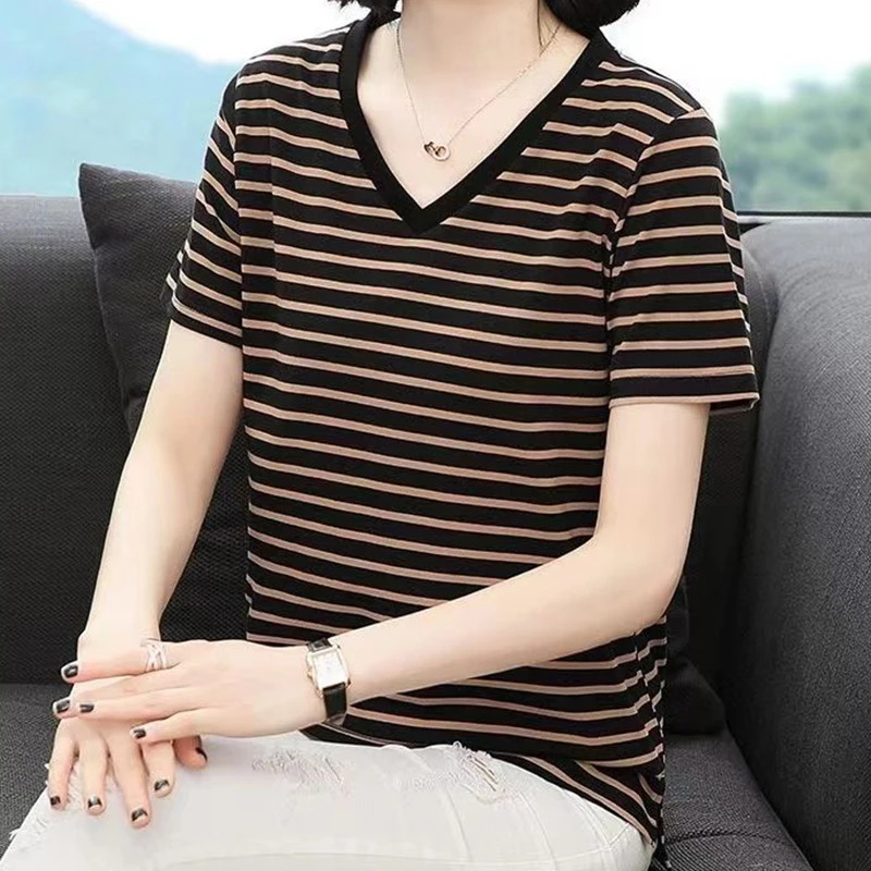 Summer Loose Large V-Neck Short Sleeve Womens T-shirt Oversized Casual Blouse Fashion Striped Elegant Tops 240806