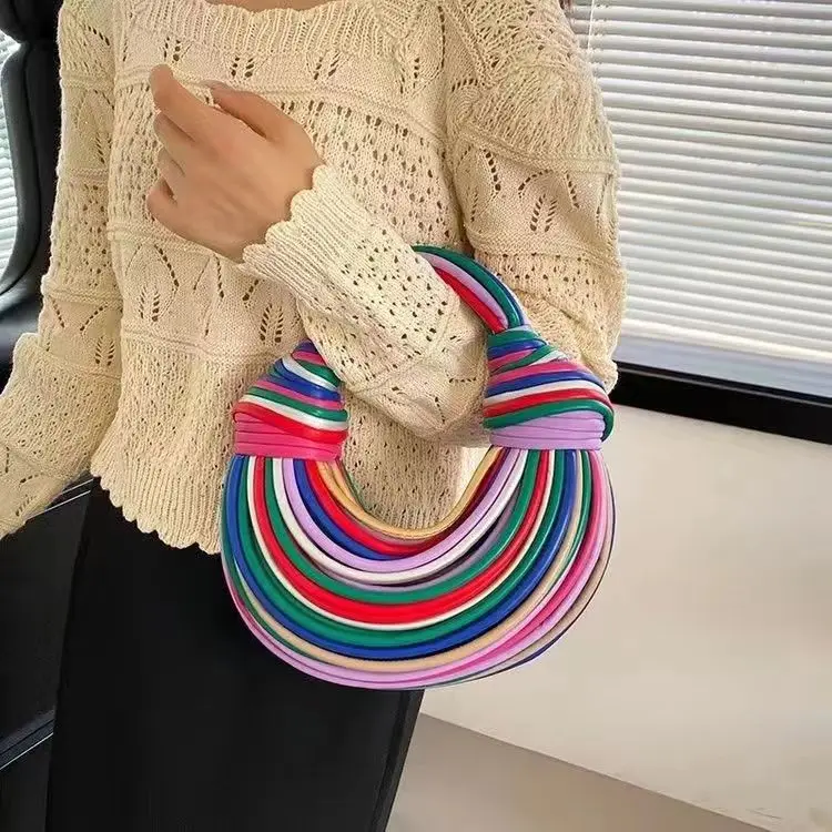 Designer Women's Shoulder Bag 2025 New Gold Hand Woven Noodle Bag Tie Banquet Handbag Creative Card Bag