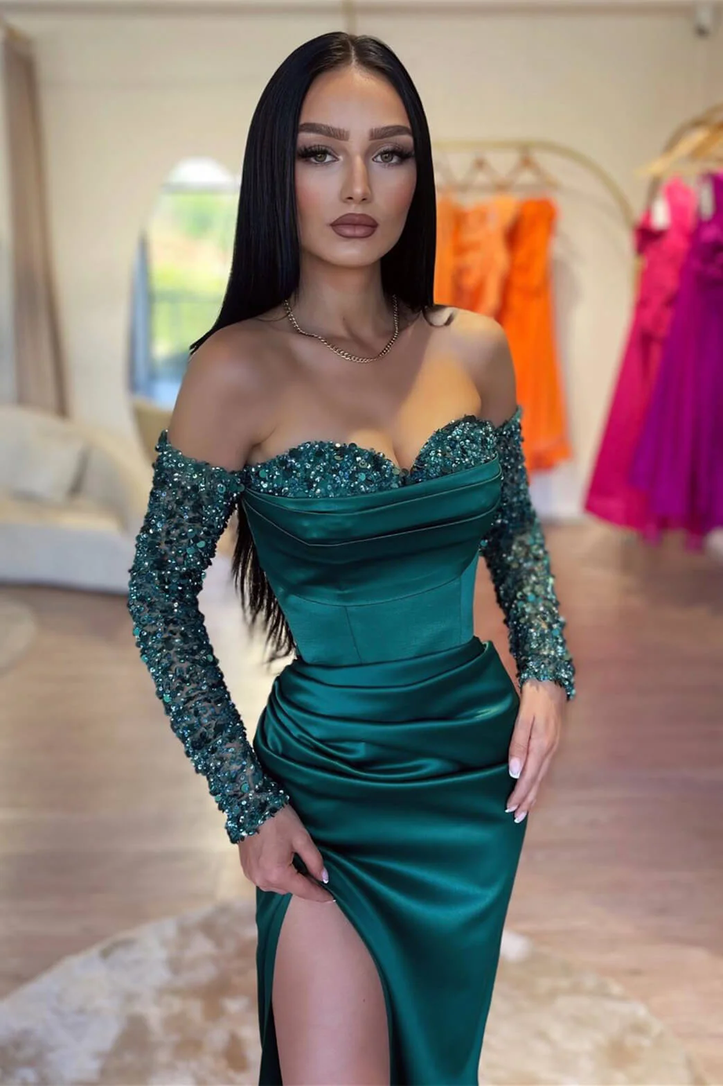 Dark Green Stain Evening Dresses Strapless Sequins Beading Party Prom Dress Floor Length Side Split Long Beaded Sleeve Dress Special Occasion
