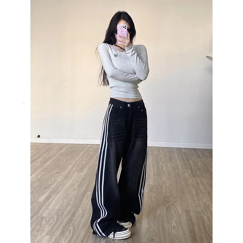 Women Black Gothic Baggy Jeans Vintage Korean Oversize High Waist Cowboy Pants Harajuku Wide Denim Trouser 90s Y2k 2000s Clothes 240806