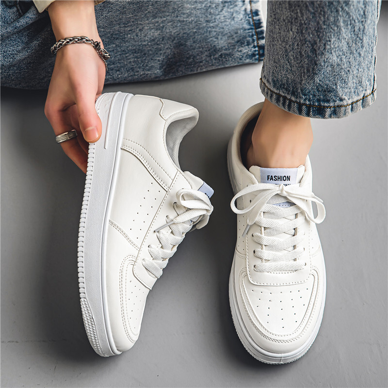 Cricket men in spring 2024, new breathable sports and leisure mesh for teenagers, versatile solid color white men's shoes