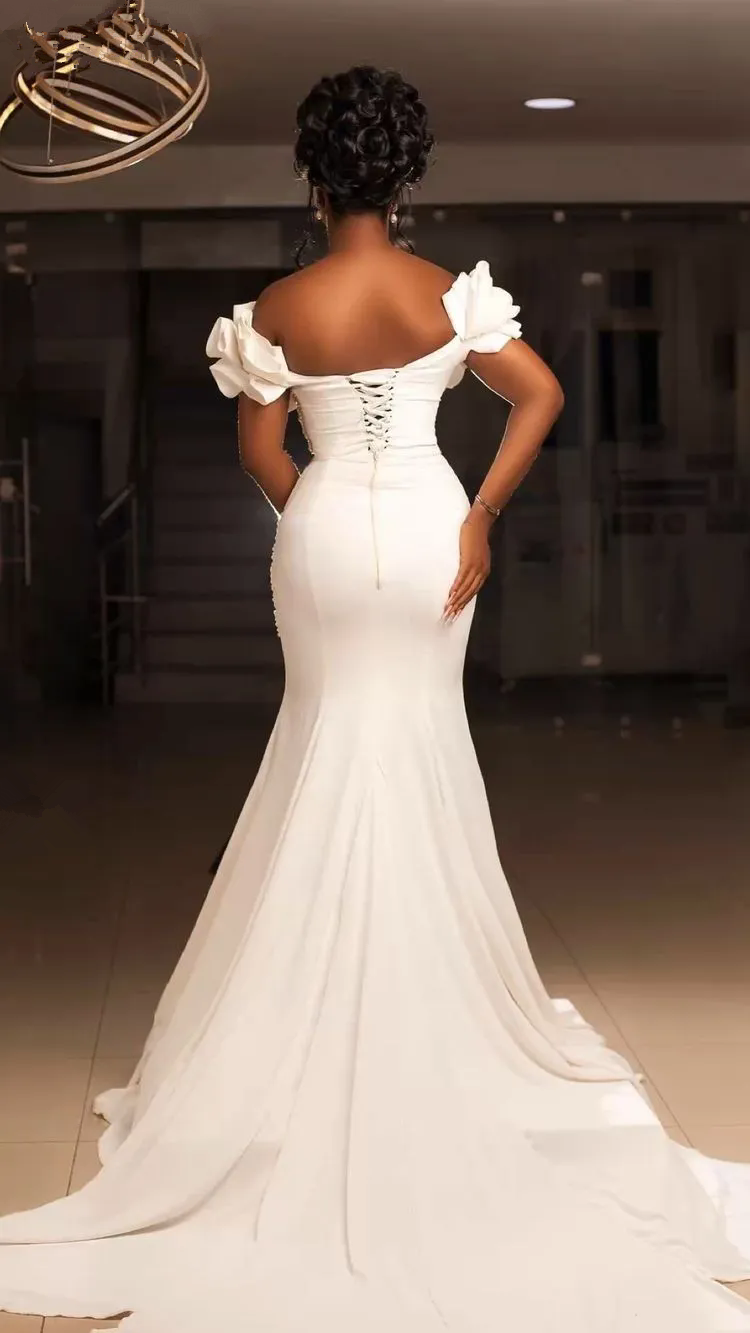 Elegant Mermaid Wedding Dresses for Bride Off Shoulder Corset Back Sweep Train Pleats Beads Pearls Garden Country Bridal Gowns