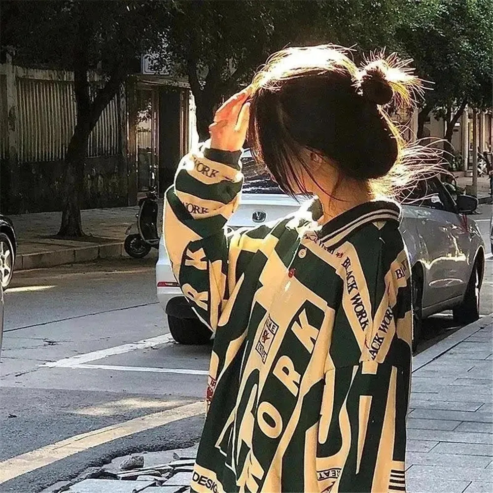 High Street Y2k Loose Vintage Oversized Polo T-shirt Women Letter Print Harajuku Goth Blouses Baggy Long Sleeve Fashion Chic Top 240806