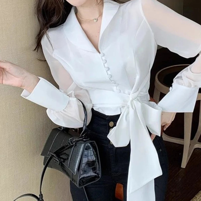 Spring and summer solid color womens polo neck long sleeved fashionable button patch work cardigan elegant lace bow Y2K top 240827
