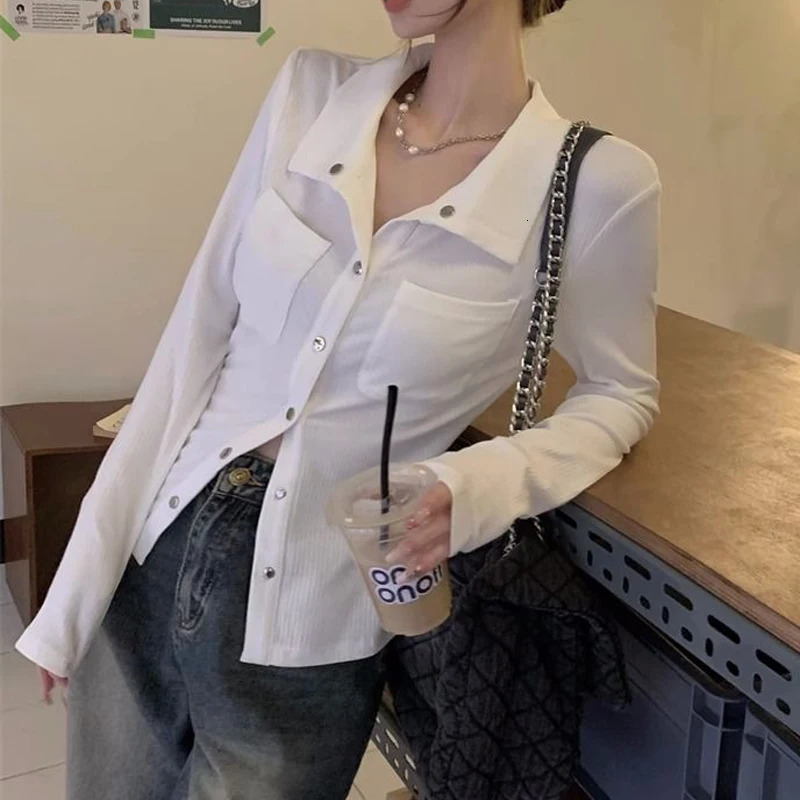 Womens clothing Spring and Autumn fashion polo neck sexy tight ribbed knitted T-shirt Korean solid long sleeved fashion Y2K short top 240827