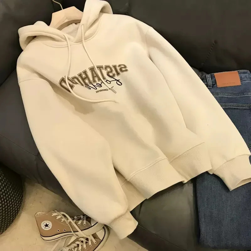 American retro wide print womens sweatshirt for autumn and winter casual top style fun and beautiful 240806