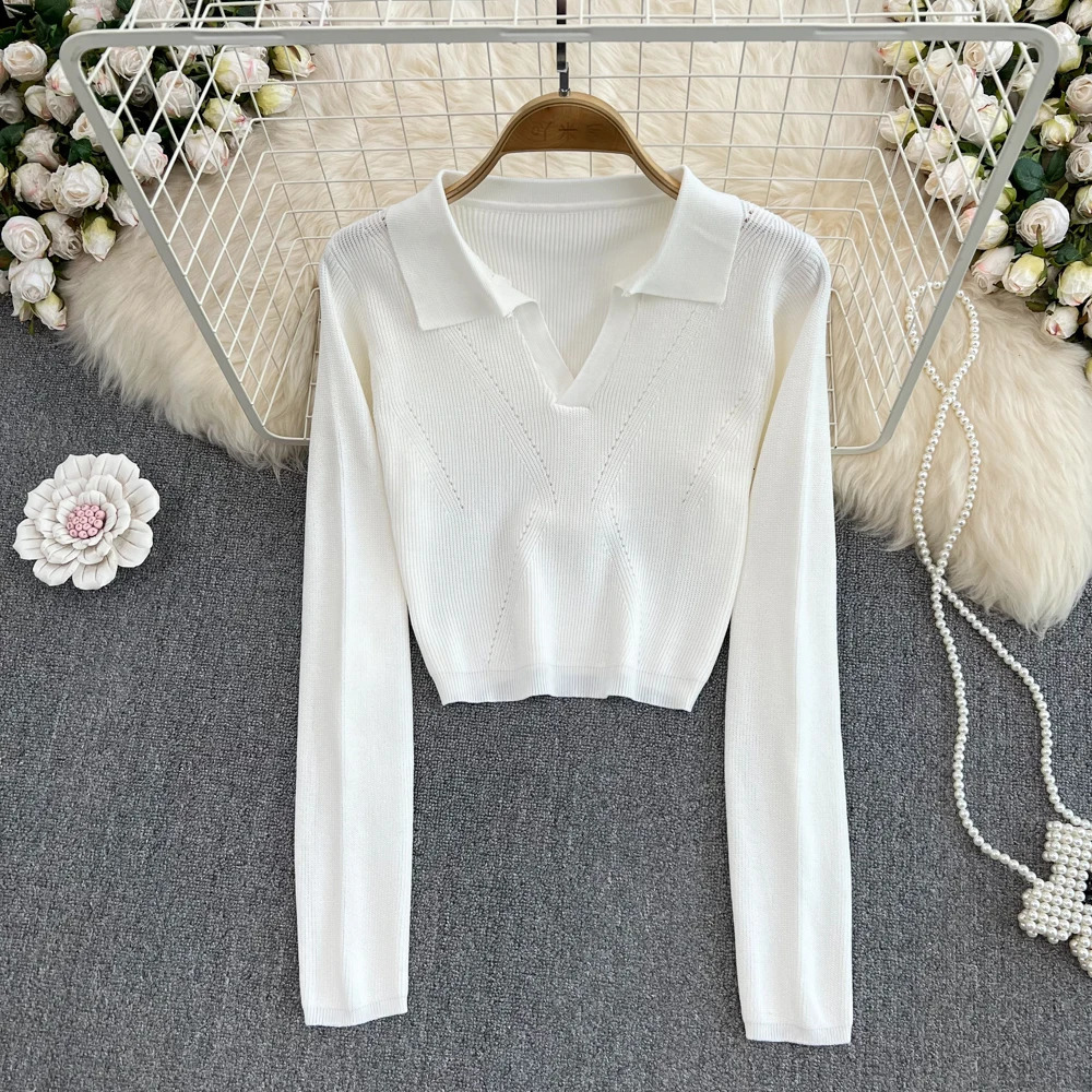 Long sleeved ultra-thin knitted collar T-shirt sexy and elegant T-shirt fashionable high waisted T-shirt womens spring and autumn crop top Y2k 240827