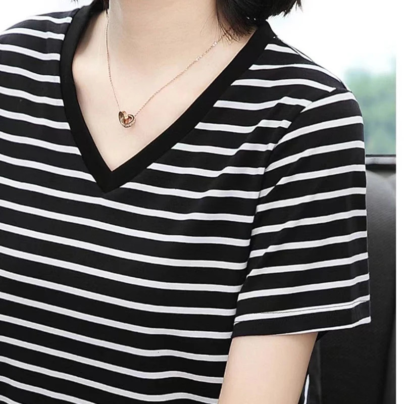 Summer Loose Large V-Neck Short Sleeve Womens T-shirt Oversized Casual Blouse Fashion Striped Elegant Tops 240806