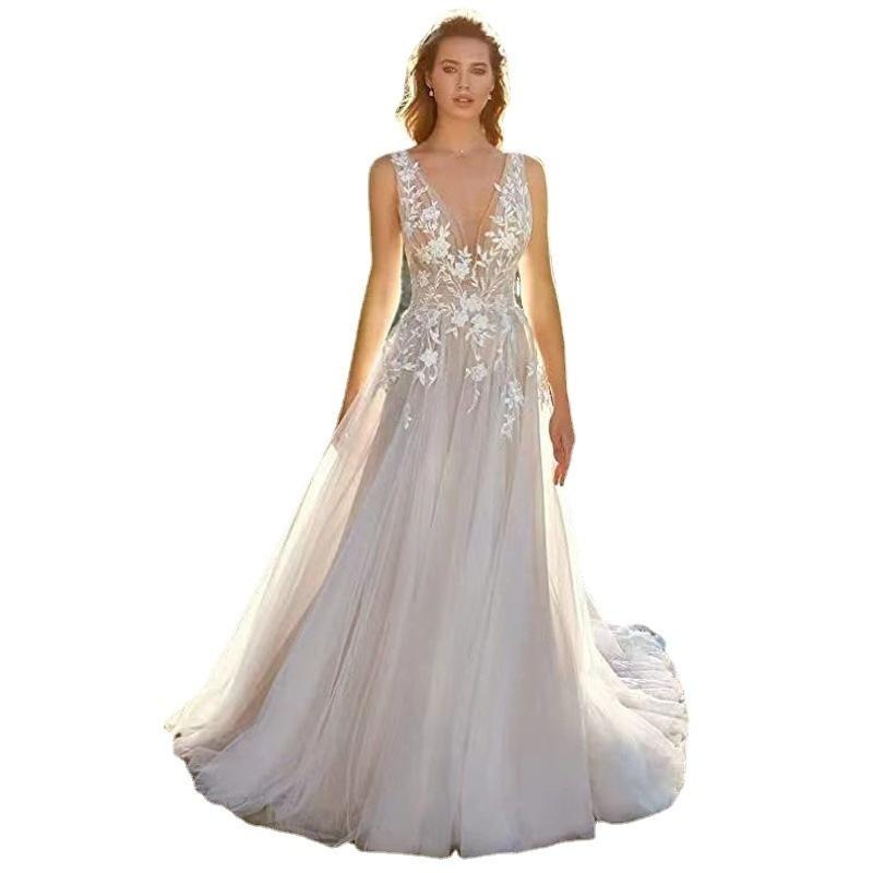 Illusion Bodice Tulle Floral Sleeveless Spaghetti Lace Applique Wedding Dress Backless Sweep Train Beach Dress Gown Vestido De Novia