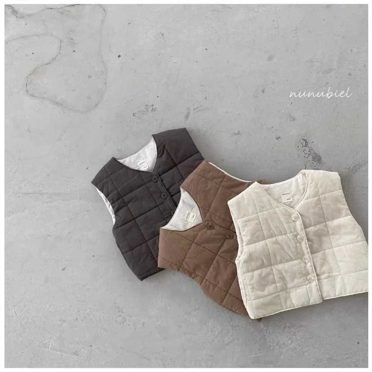 Childrens clothing for winter and autumn new cute vests for children waist jackets for newborns sleeveless jackets for girls and boysW240724