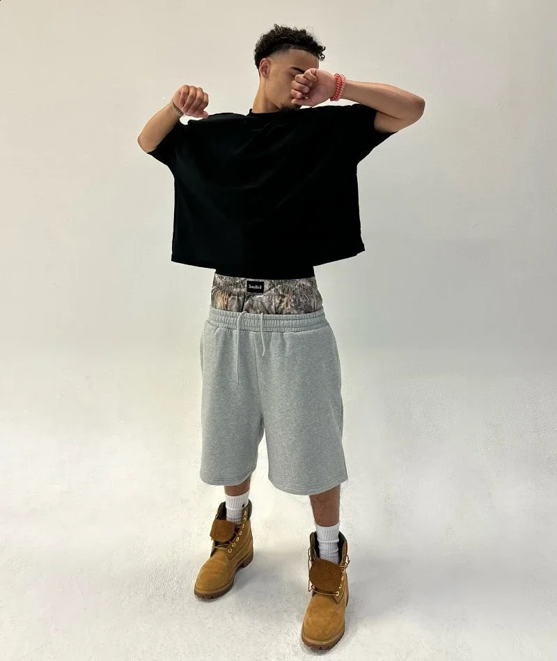 Casual Baggy Men Women Clothing Y2K Embroidered Camouflage Double Waist Shorts Harajuku Sweatpants Basketball Streetwear 240810