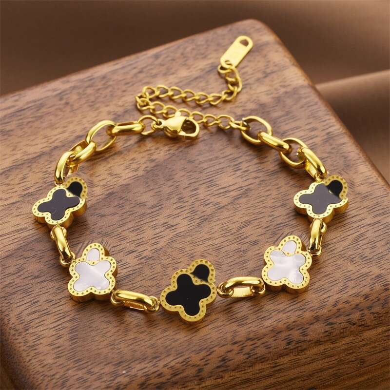 Clover Bracelet For Men and Women Luxury Designer jewelry 4 Leaf Bracelets 18K Gold Silver Plate Agate Diamond Fashion Charm Chain Wedding Gift Party 
