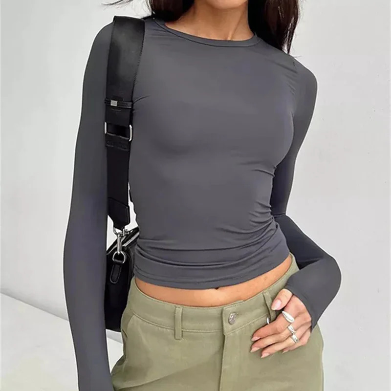 Women Long Sleeve T Shirt Spring Autumn Solid Slim Fit Pullovers Tees Female Basic Tee Y2k Clothes Streetwear Crop Tops 240806