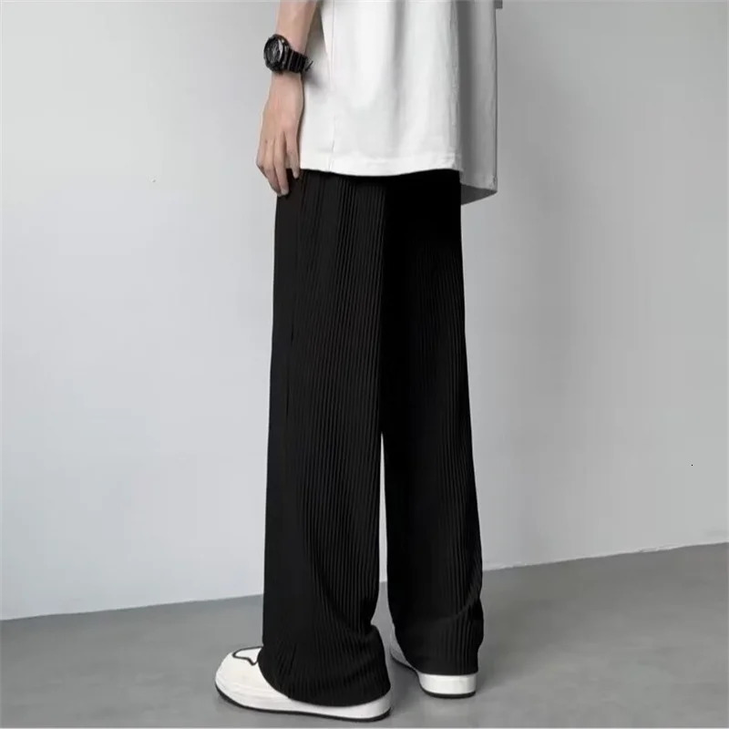 Summer Texture Straight Pants For Men Korean Fashion Baggy Wideleg Trousers Casual Drape Pleated Striped Y2K Pantalones Hombre 240806
