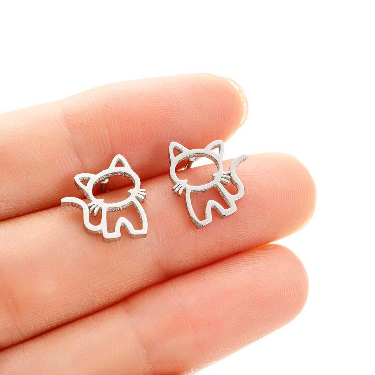 1 pair of cute cat stainless steel earring earrings suitable for male female punk student gifts trendy fashion small earring jewelry W240803