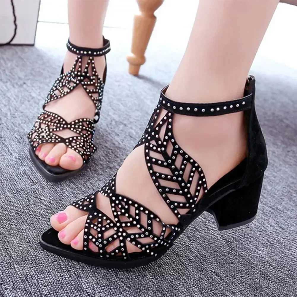 High Quality New Style Women Summer Hollow Out Faux Leather Rhinestones Thick Heel Zipper Sandals Shoes Eur 35-41 T241227