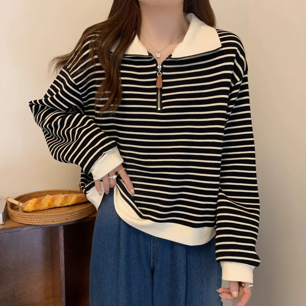 Large Size Striped Polo Collar Shoulder Sweatshirt for Womens Spring Autumn Loose Half Zipper Long Sleeved Casual T-shirt Top 240806