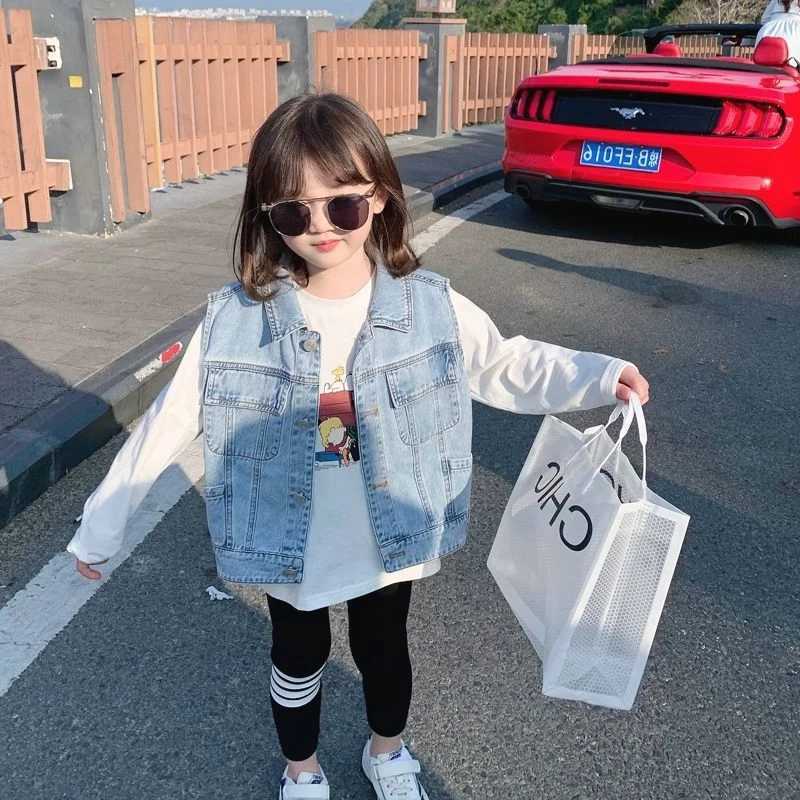 Childrens blue denim vest sleeveless jacket for boys and girls aged 2-7 spring and autumn fashion vest childrens jacketW240724