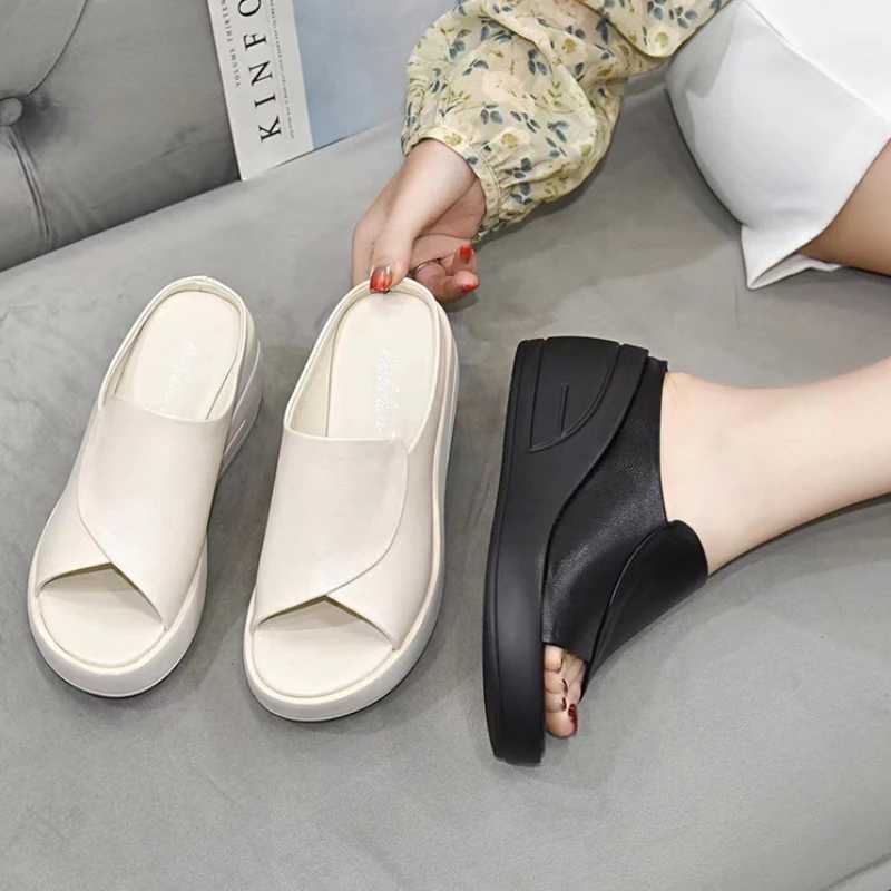 New Arrival New Womens Sandals Womens Slide Black Wedding Platform Open Toe Womens Orthopedic Thick Bottom Beach High Heels Slide T250108
