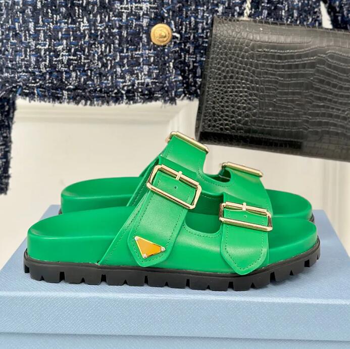 Premium Designer Sandals Slipper Leather Slides for Women and Men Suede Strap Printed Leather Flip Flops Nappa Leather Sandal in Black Crochet