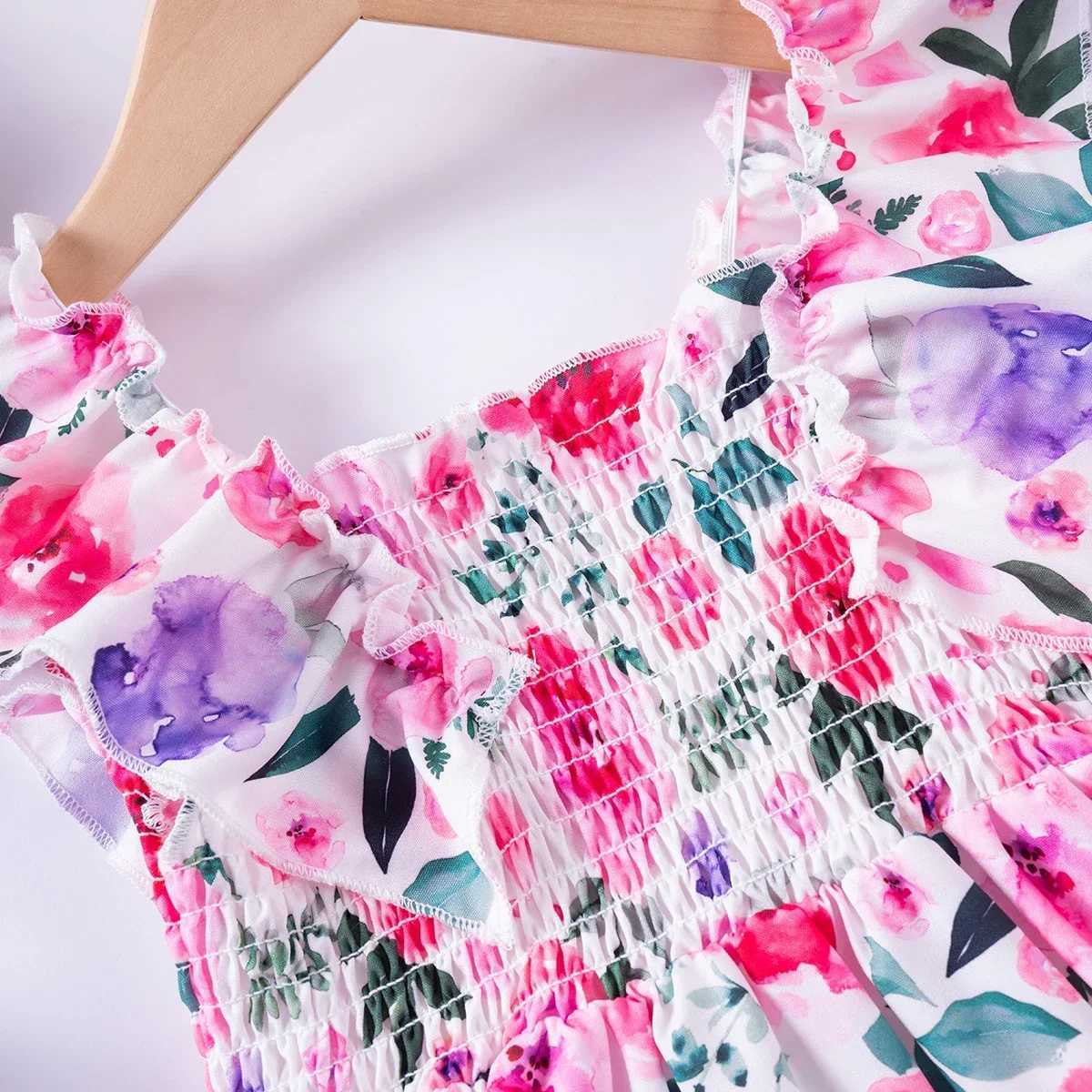 Summer girls printed princess dress sleeveless fashion Peplum square neckline dress for girls and childrenW240720
