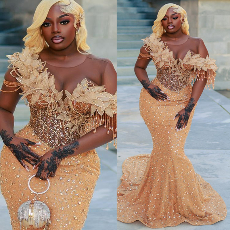 2024 Plus Size Gold Prom Dress Mermaid Promdress Flora Evening Gowns Illusion Sheer Neck Long Sleeves Beaded Lace Birthday Party Dress Second Receptio