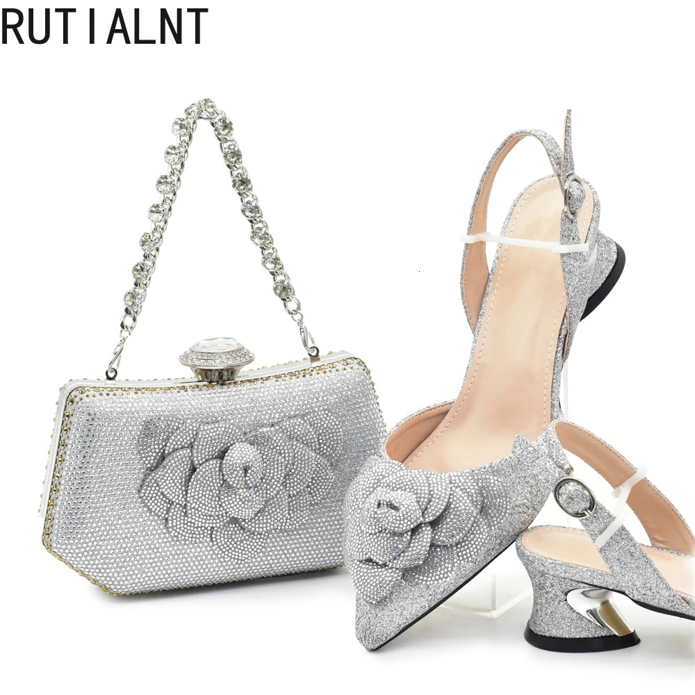 Fashionable and elegant womens shoes and bags equipped with rhinestone shoes and bags suitable for Nigerian womens parties 240802