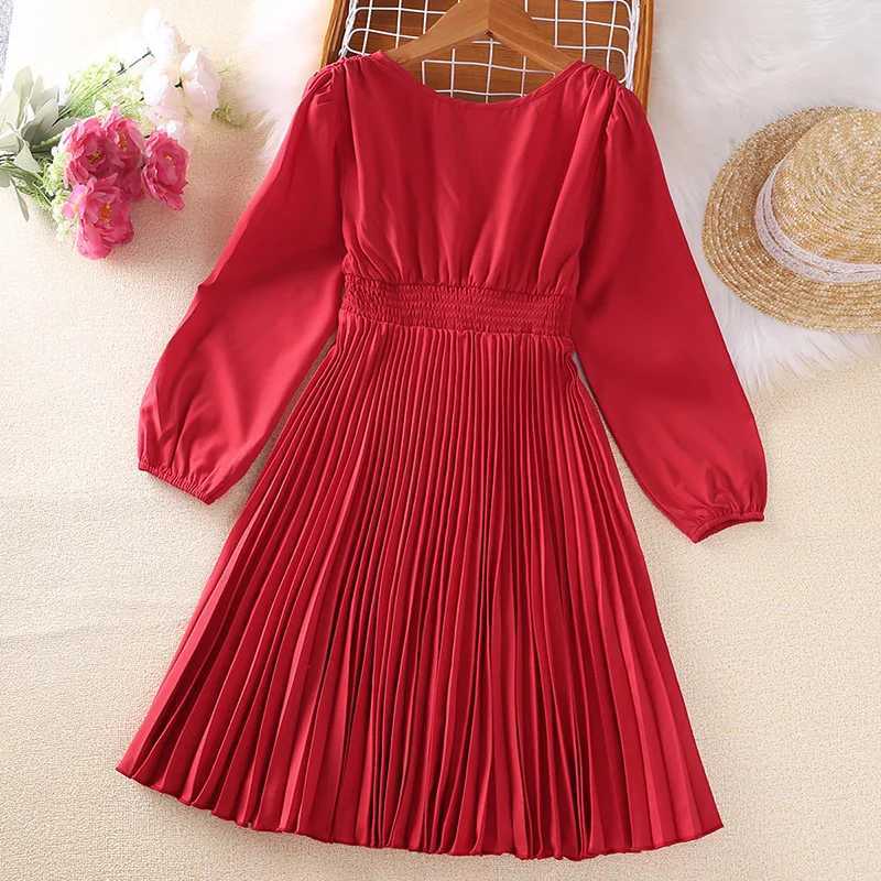 Childrens casual womens clothing 2023 Spring and Autumn fashion childrens V-neck long sleeved red princess pleated dress 7-14YW240720