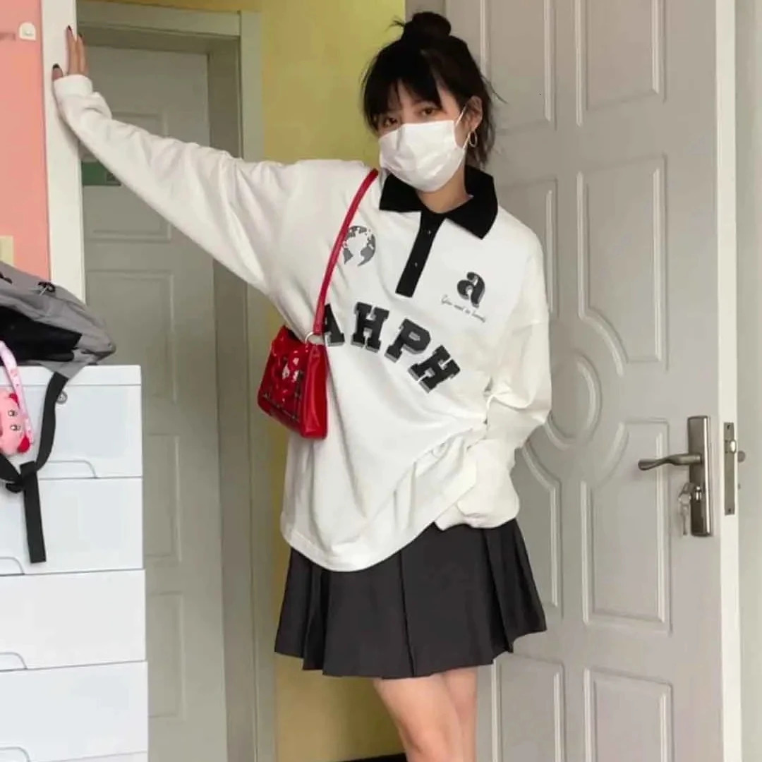 Harajuku style letter printed womens zipper Y2k white fully matched womens polo shirt campus style fashionable long sleeved sports top 240827