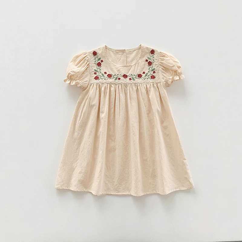 Girls Fashion Embroidered Flower Dress 2024 Summer New Girls Preschool Princess Dress Childrens Short Sleeve Party ClothingW240720