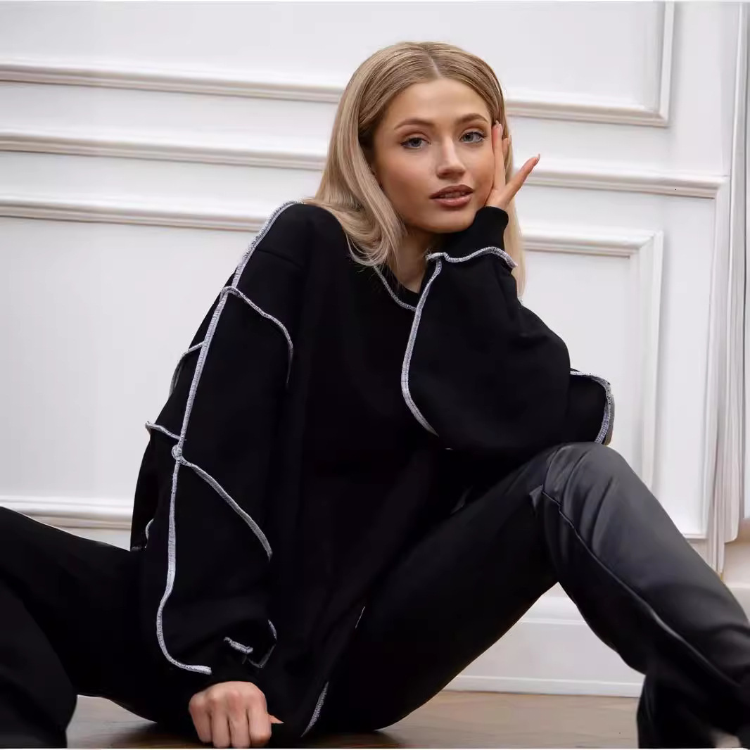 Wind women's clothing 2024 autumn new item reverse stitching contrasting color hoodie for women in Russia