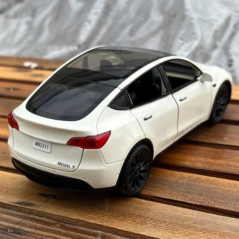Diecast Model Cars 1 24 Tesla Model Y Model 3 Model S Metal Alloy Diecast Toy Car Model Sound And Light Childrens Toy Collectibles Birthday GiftsL486