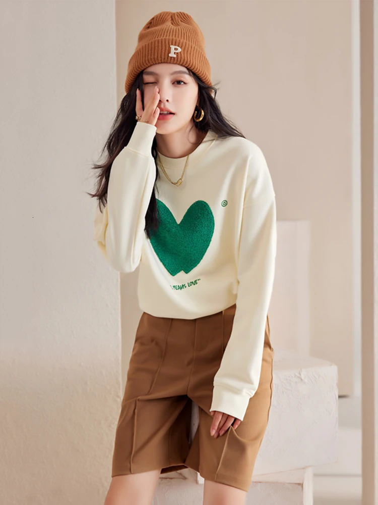 Women Hoodies Autumn Round Neck Long Sleeve Tops Fashionable Casual Versatile Loose Fit Pullover 240806