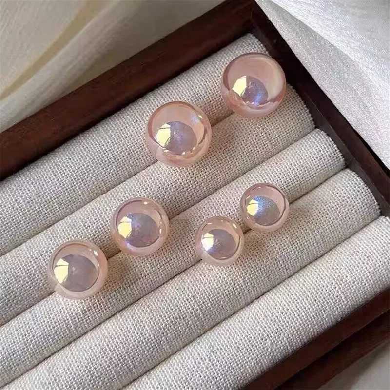 Exquisite pink simulated pearl earrings suitable for women simple and elegant luxurious high-end earrings charming jewelry W241023