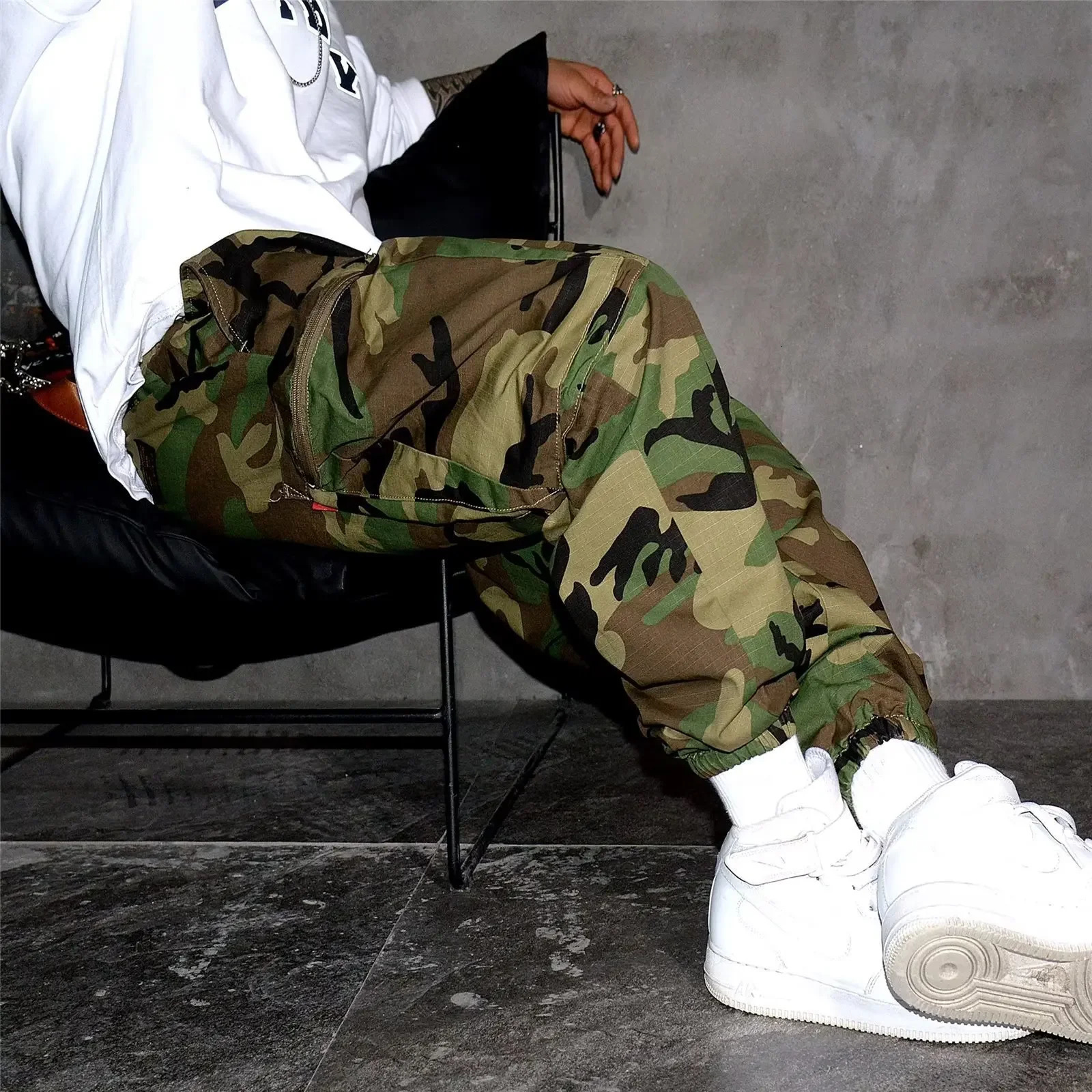 Camouflage Cargo Pants For Men Spring Autumn Style Casual Tightened Nine-point Mens Trendy Harem Pants Cross-border 240806