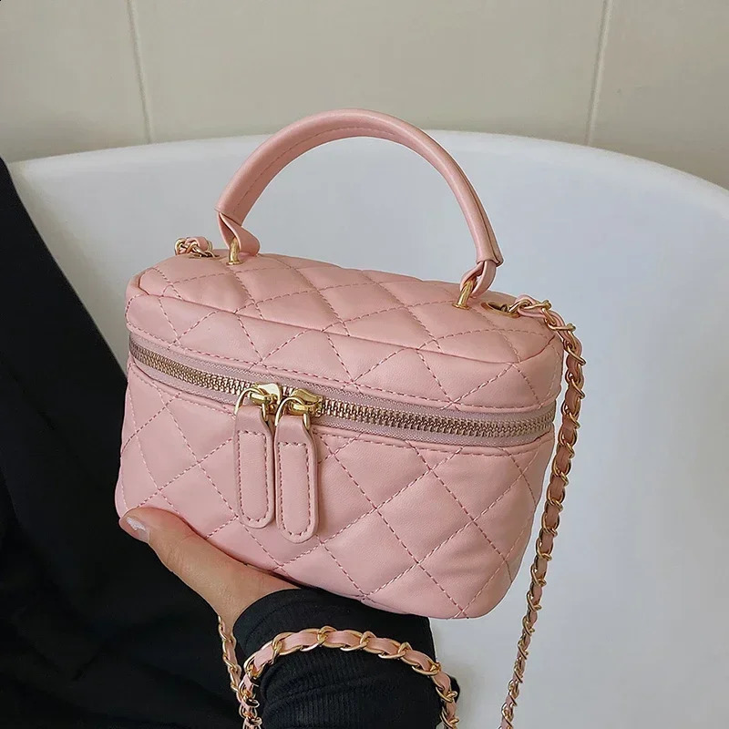 Selling Sewing Thread Fashionable Pu Womens Shoulder Bag Summer Handbag Small Lightweight Box Bucket 240805