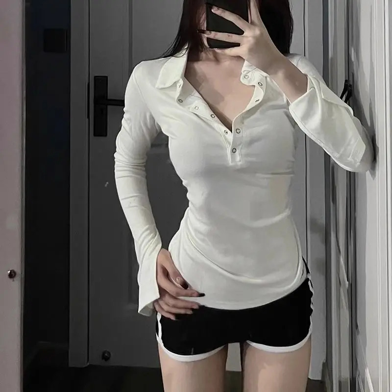 Korean womens sexy Y2K long sleeved polo collar button T-shirt autumn and winter fashion solid basic top womens clothing 240827