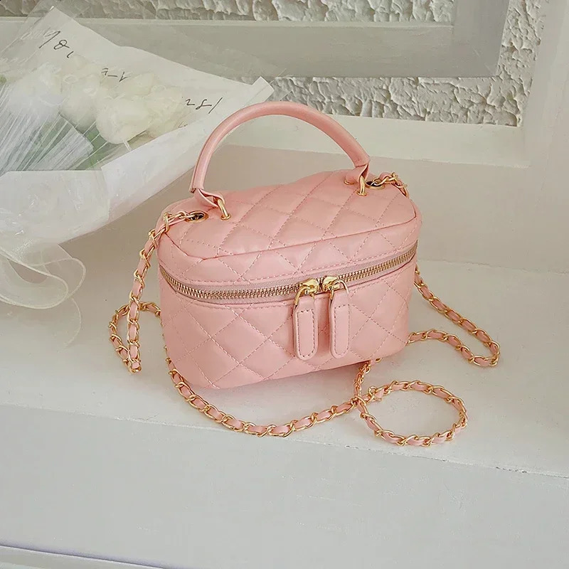 Selling Sewing Thread Fashionable Pu Womens Shoulder Bag Summer Handbag Small Lightweight Box Bucket 240805