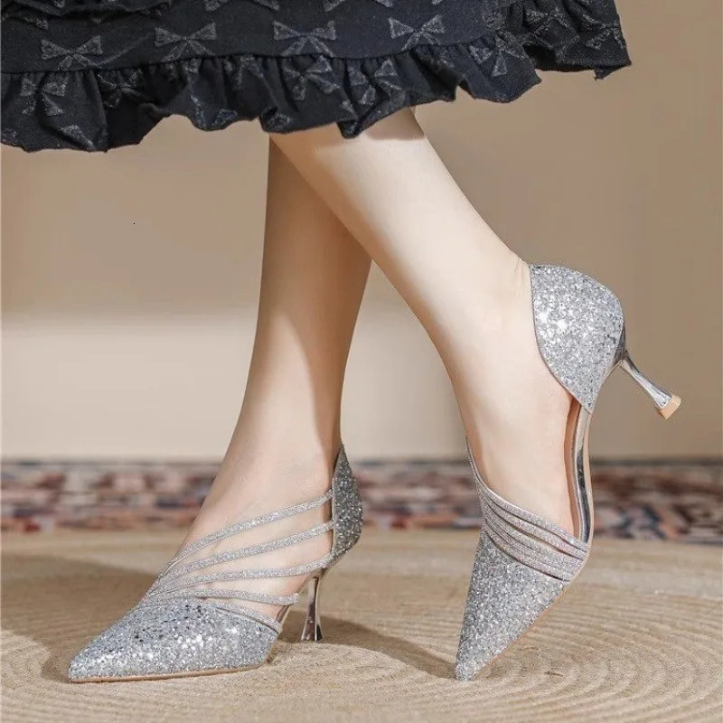 Sexy Pointed Toe Champagne Womens High Heels 2024 Sparkling Crystal Wedding Bridal Shoes Simple and Elegant Womens Dress Shoes 240802