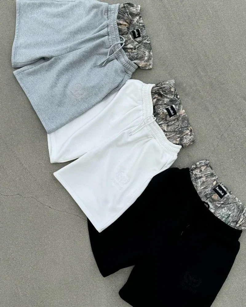 Casual Baggy Men Women Clothing Y2K Embroidered Camouflage Double Waist Shorts Harajuku Sweatpants Basketball Streetwear 240810