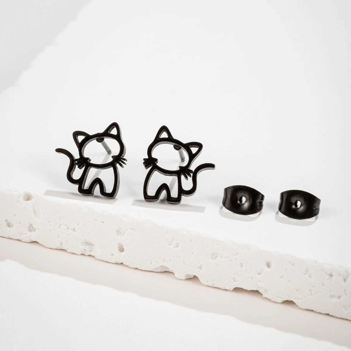 1 pair of cute cat stainless steel earring earrings suitable for male female punk student gifts trendy fashion small earring jewelry W240803