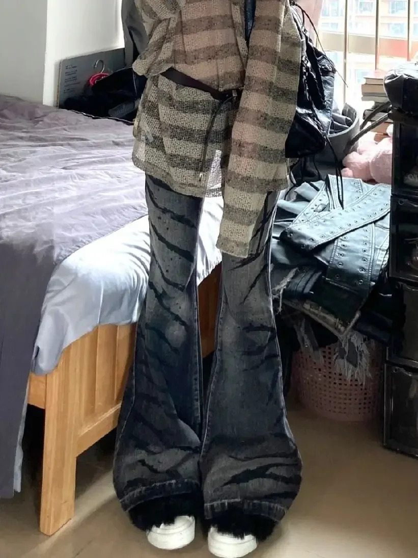 Graffiti Zebra Striped Printed Flare Jeans Denim Pant Slight Bootcut Bell Bottom y2k pants harajuku punk gothic grunge aesthetic 240806