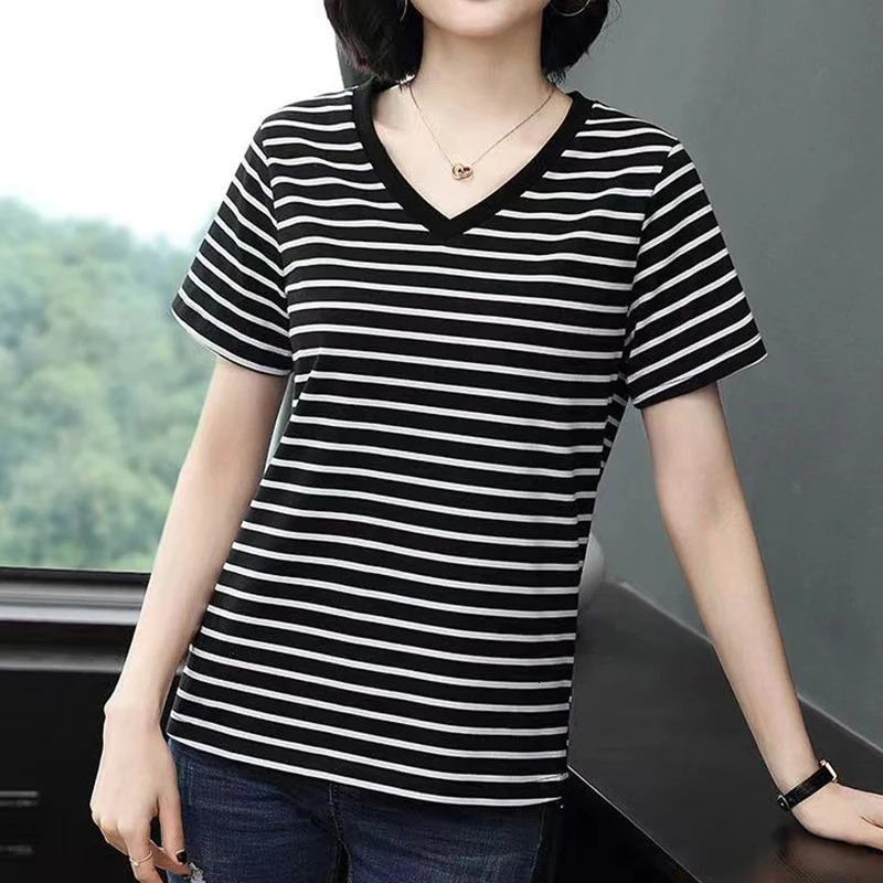 Summer Loose Large V-Neck Short Sleeve Womens T-shirt Oversized Casual Blouse Fashion Striped Elegant Tops 240806