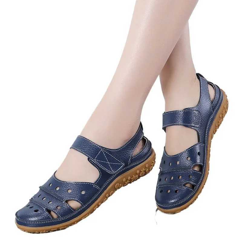 High Quality Mother Womens Female Ladies Genuine Leather White Shoes Sandals Hook Loop Summer Cool Beach Hollow Soft Nurse Shoes T241227
