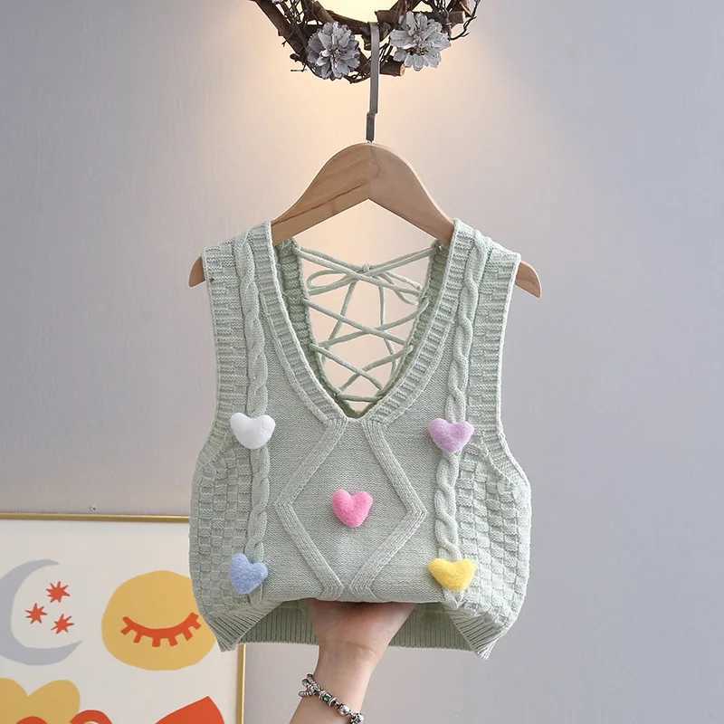 Knitted vest childrens clothing spring/summer Korean version girl Camisol cute love hair clip loose cotton fashionable sweater HY07011W240724
