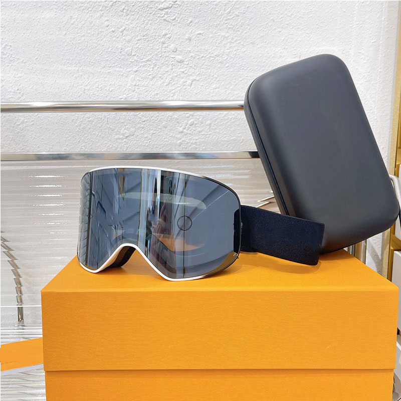 CE Ski Skiing Glasses Snow Snowboard Goggles Men And Women ANTI FOG Professional winter glasses Designers Style Special Frame design Eyeglasse
