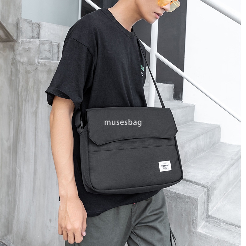 Fashion brand large capacity shoulder bag men's bag leisure dead flying bag sports crossbody bag fashion version of secondary school bag wholesal